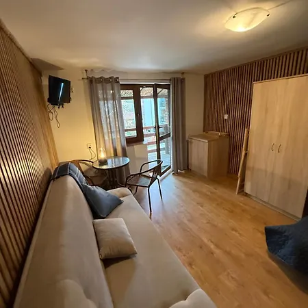 Feriested Pod Debami Pobierowo